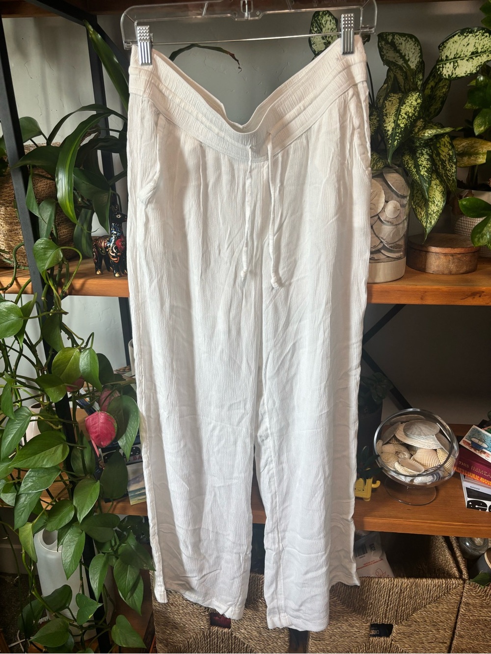 Prana Fernie Beach Pant in White | Large - Picture 2 of 7